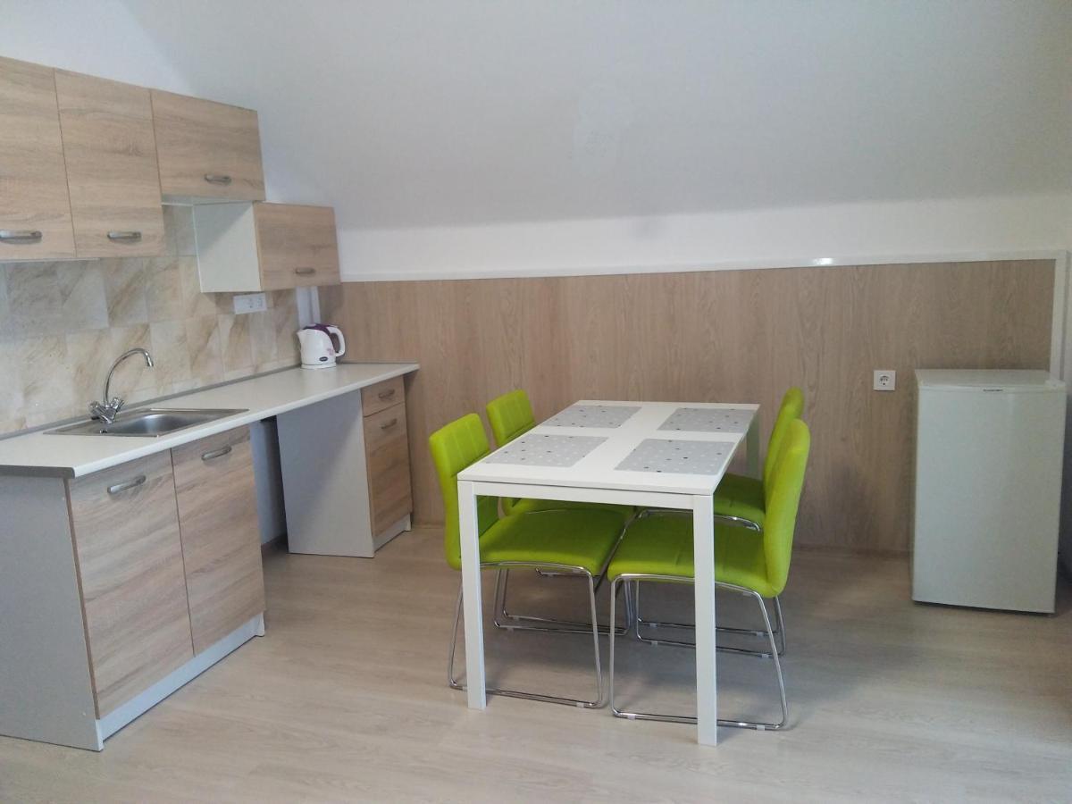 Elza Vendeghaz Apartment Sarospatak Ngoại thất bức ảnh
